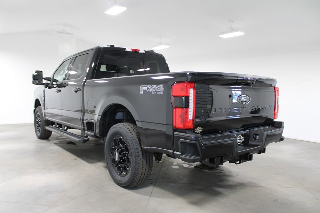 New 2026 Ford F250 Lariat w/ Black Appearance Package image 6