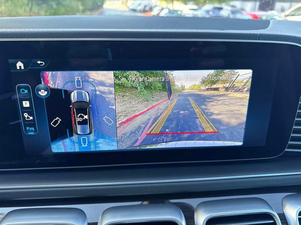 New 2026 Mercedes-Benz GLS 450 4MATIC image 24