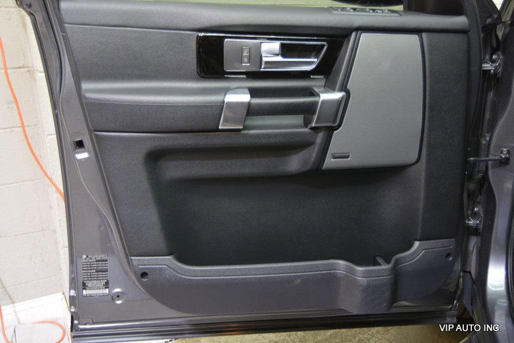 Used 2016 Land Rover LR4 HSE image 7