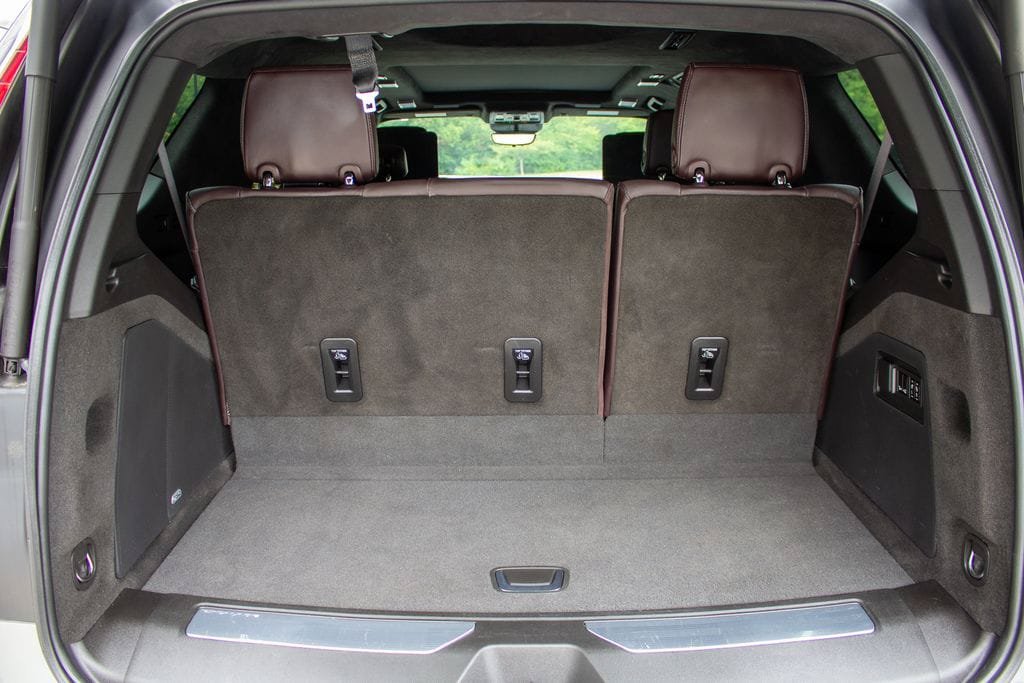 Used 2024 Cadillac Escalade Sport Platinum w/ LPO, ONYX Package AWD/4WD image 25