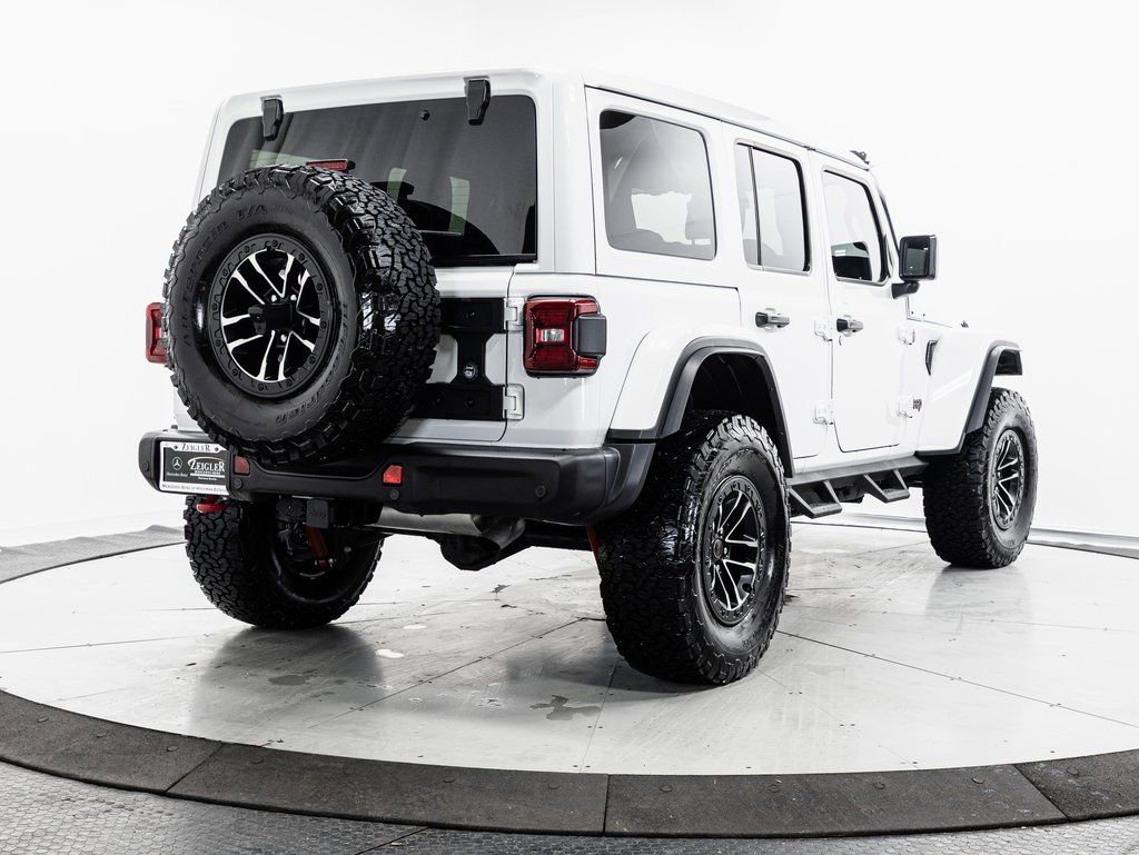 Used 2024 Jeep Wrangler Unlimited Rubicon image 26