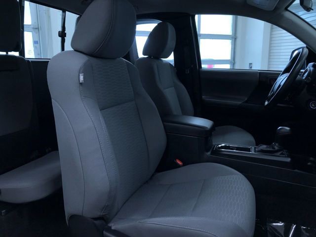 Used 2017 Toyota Tacoma SR image 16