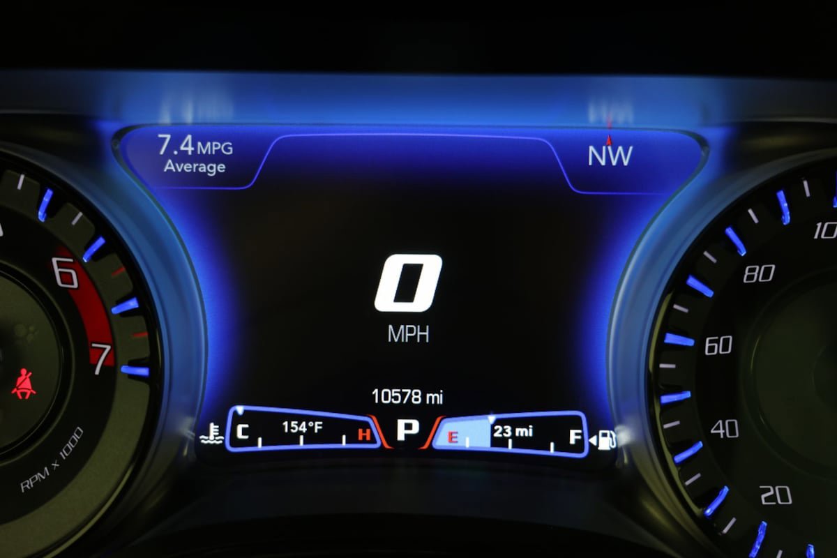 Used 2023 Chrysler 300 C RWD image 12