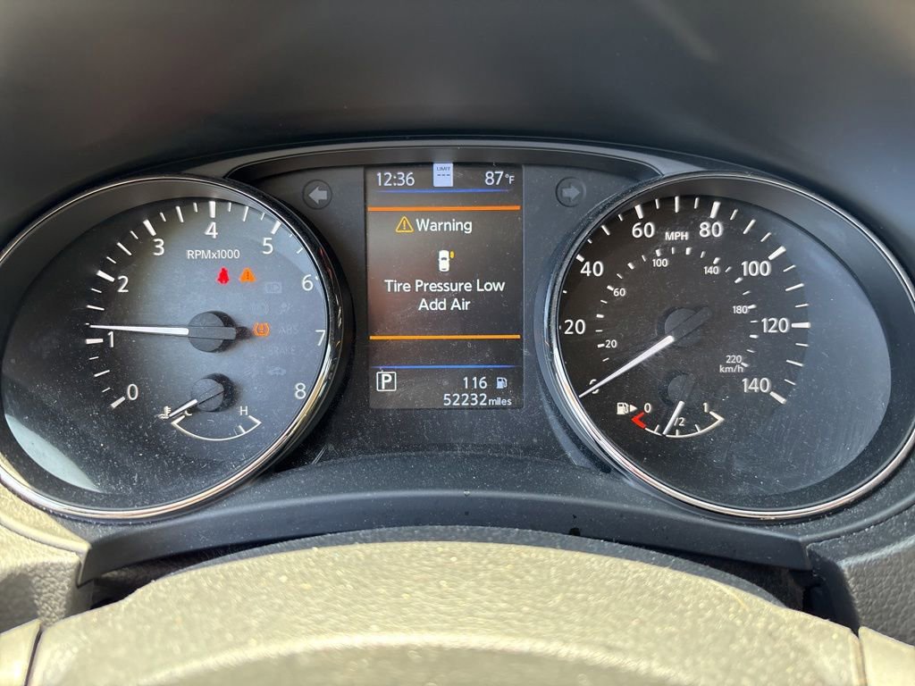 Used 2022 Nissan Rogue Sport SL AWD/4WD image 13