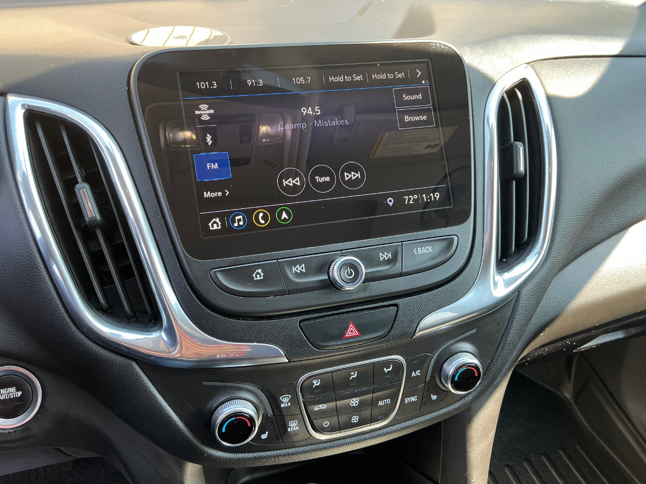 Used 2019 Chevrolet Equinox LT w/ Sun & Navigation Package image 25