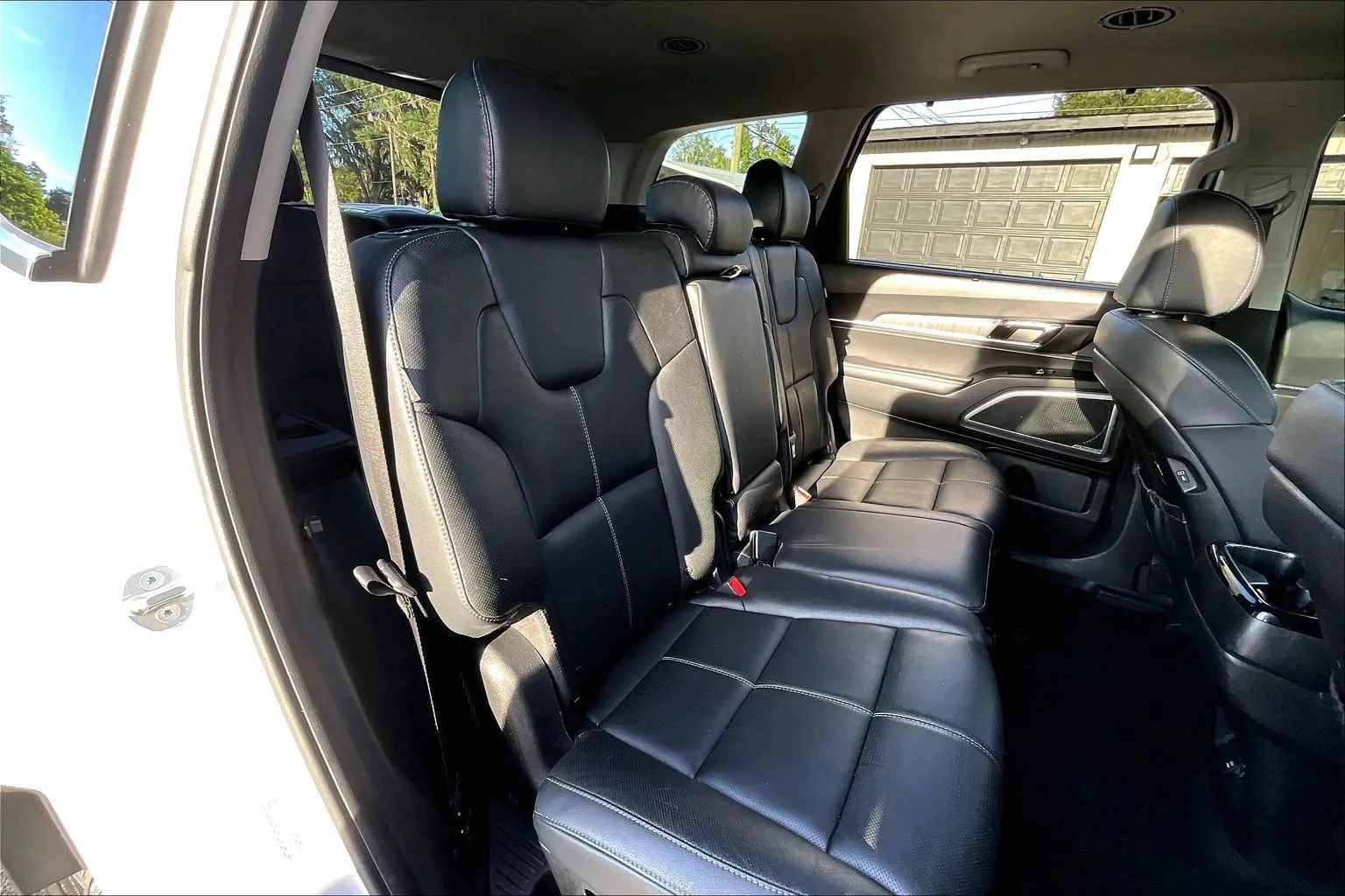 Used 2024 Kia Telluride EX AWD/4WD image 29