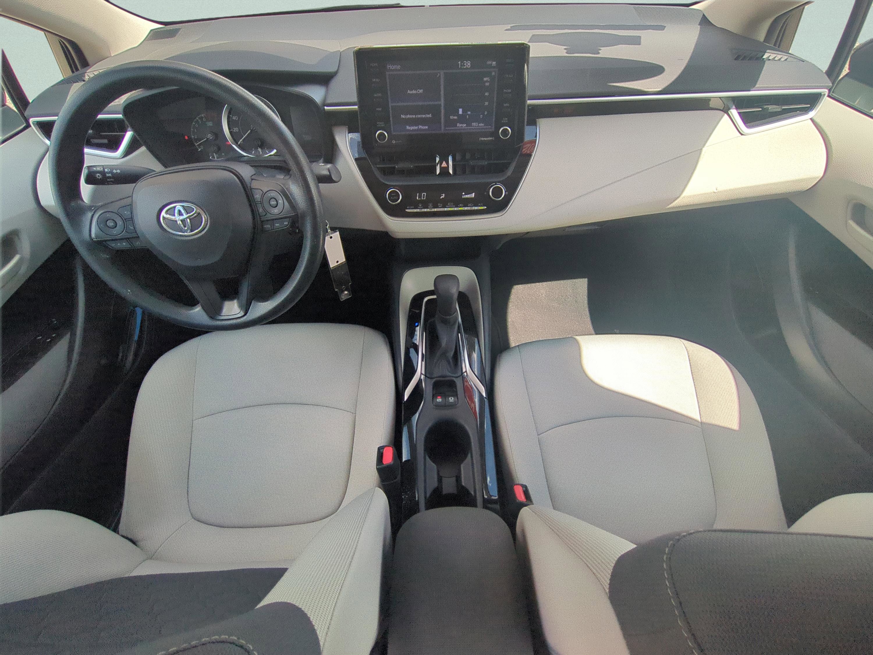 Used 2022 Toyota Corolla LE image 13