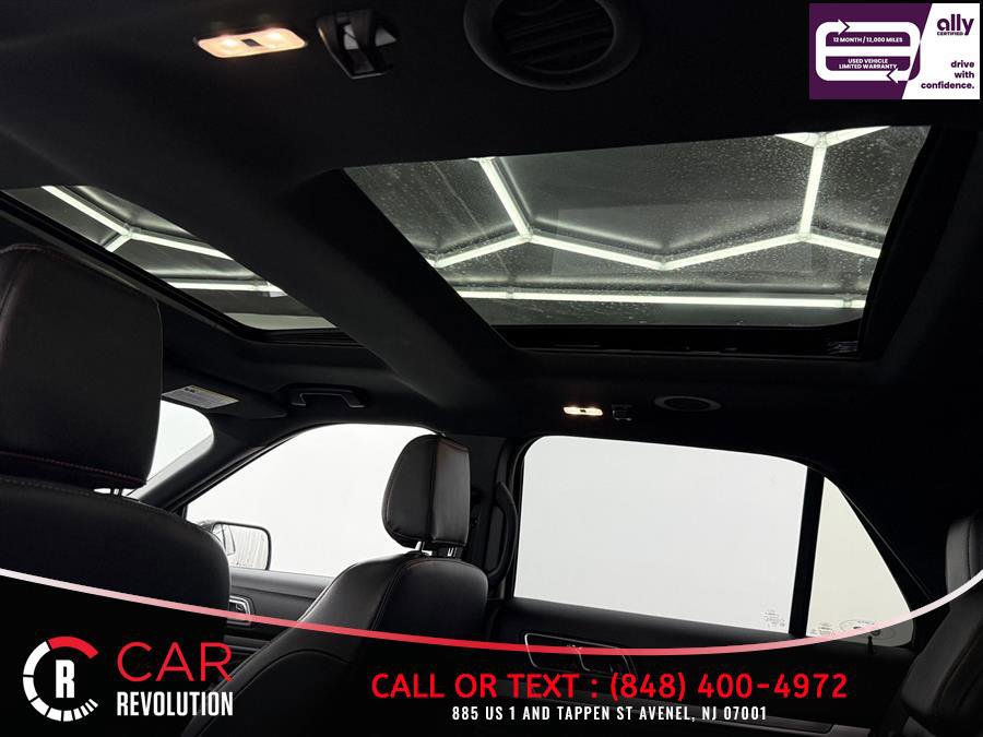 Used 2019 Ford Explorer Sport w/ Ford Safe & Smart Package AWD/4WD image 35