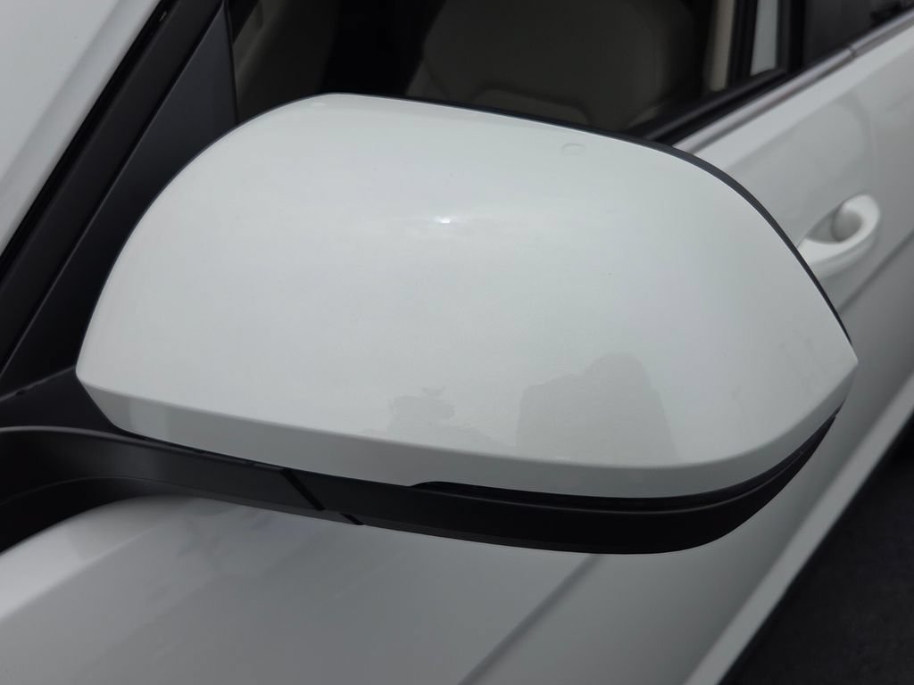 Used 2026 Volkswagen Atlas SE FWD image 4