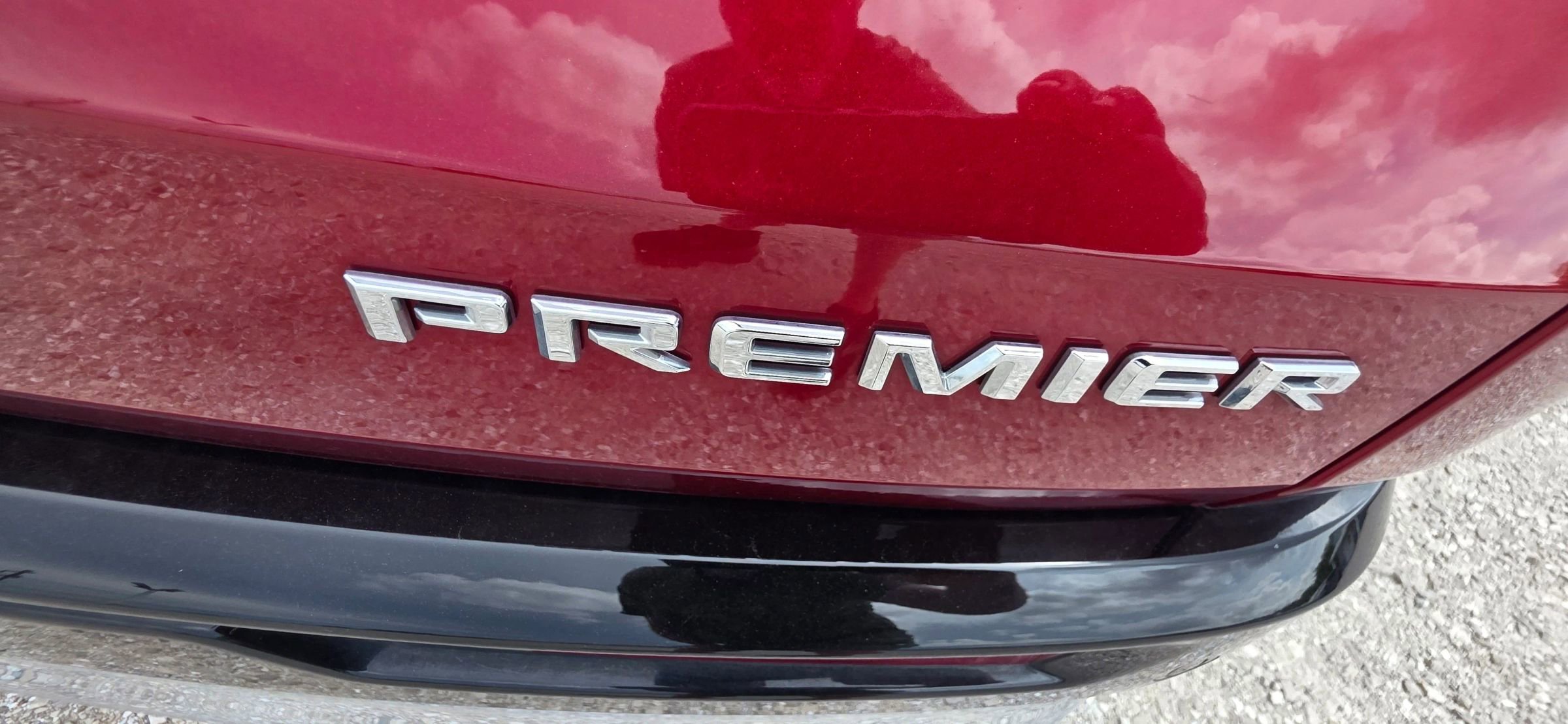 Used 2024 Chevrolet Traverse RS FWD image 29