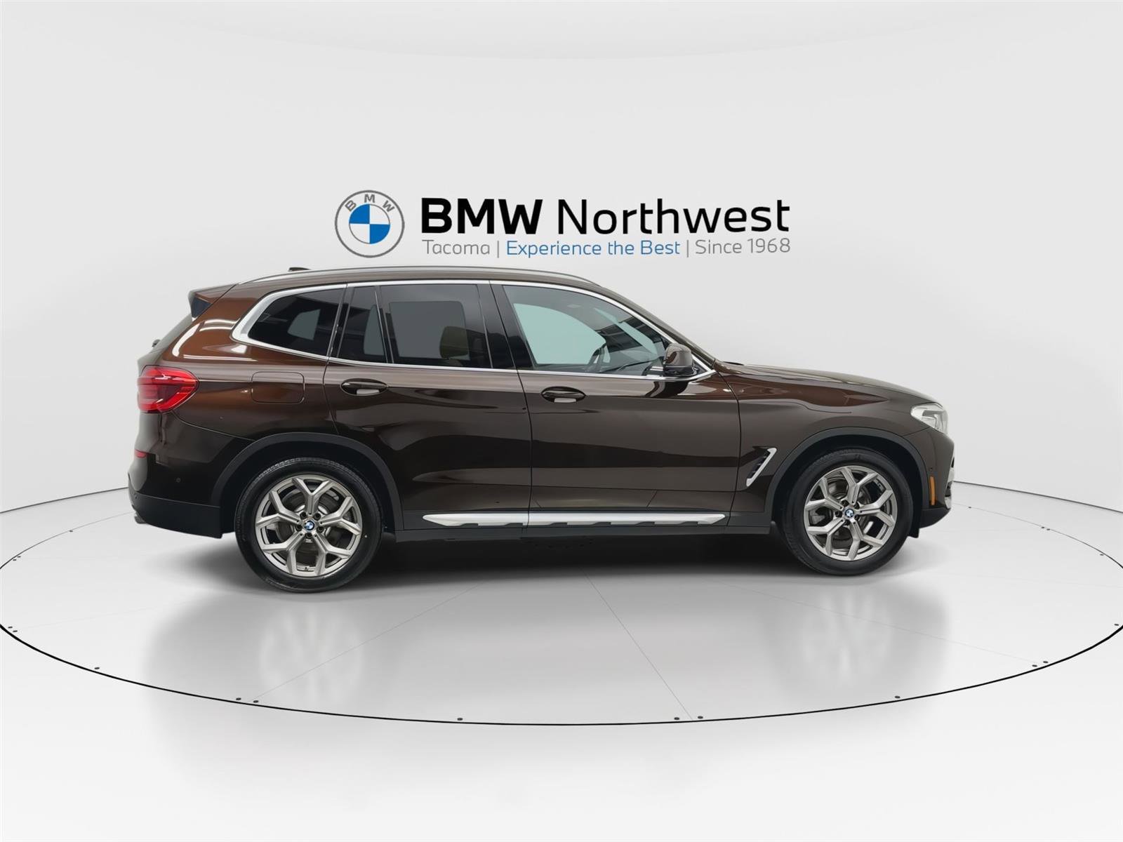 Used 2020 BMW X3 xDrive30i w/ Premium Package AWD/4WD image 4