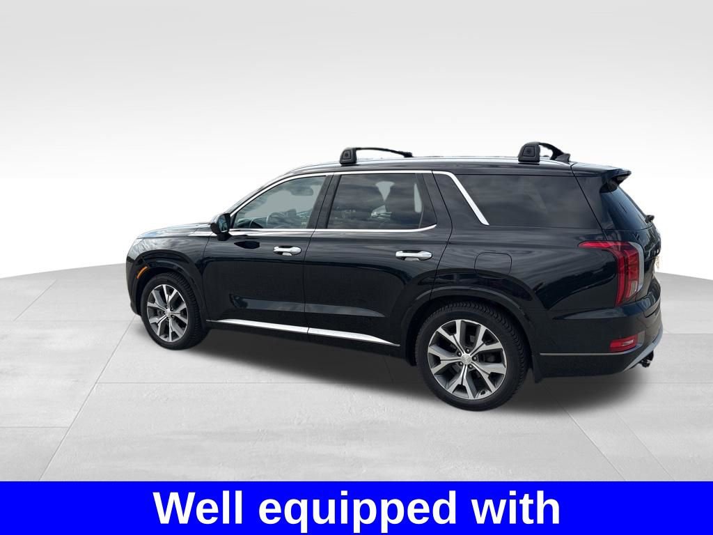 Used 2022 Hyundai Palisade Limited w/ Winter Package AWD/4WD image 3