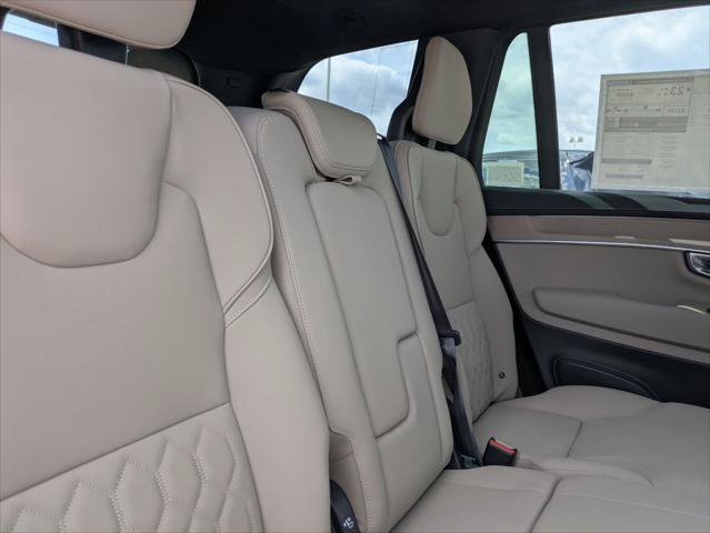 New 2026 Volvo XC90 B6 Plus w/ Protection Package AWD/4WD image 13