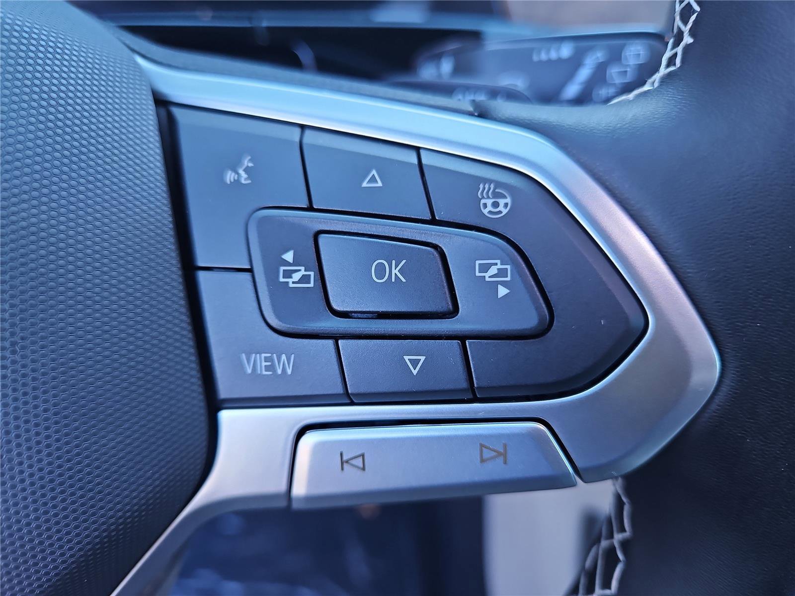 New 2026 Volkswagen Atlas SE image 17