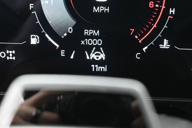 New 2026 GMC Yukon Denali Ultimate AWD/4WD image 33