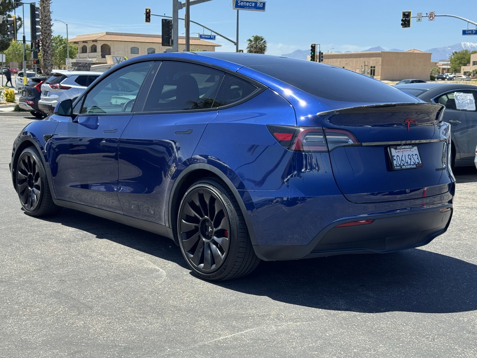Used 2021 Tesla Model Y Performance AWD/4WD image 4