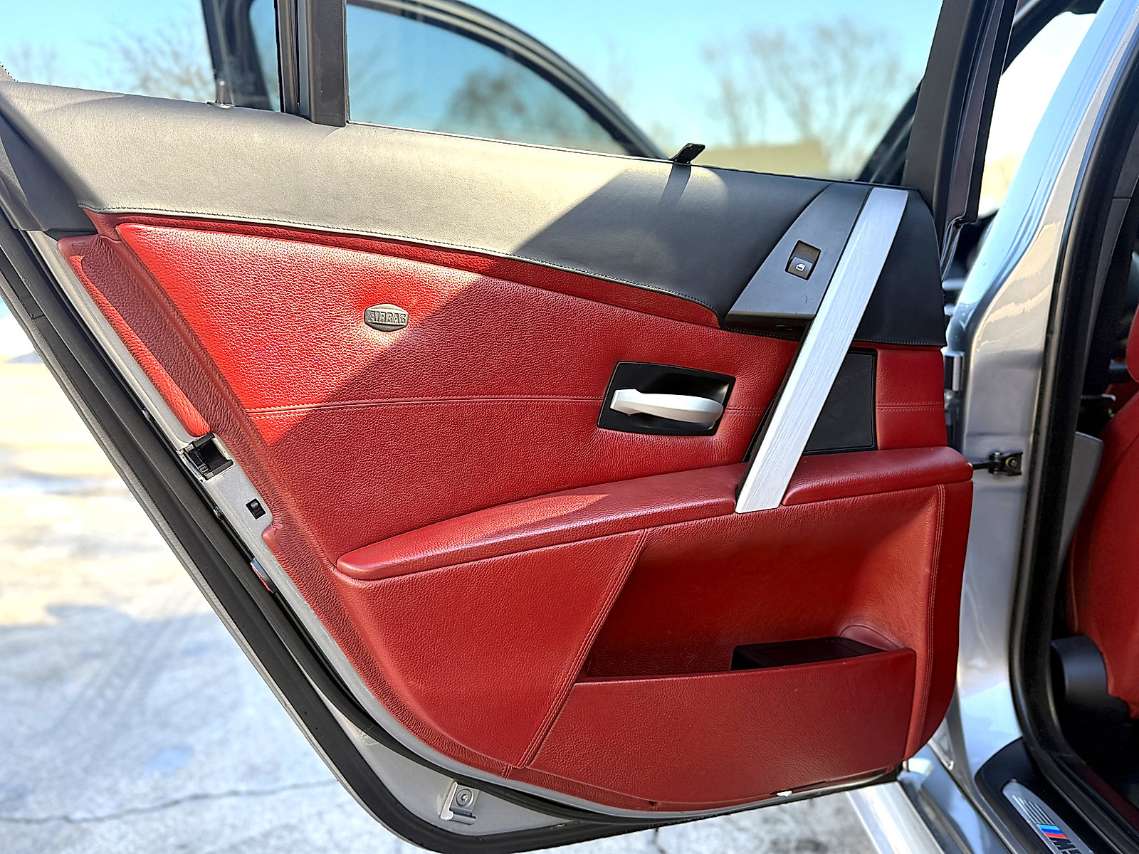 Used 2006 BMW M5 image 18