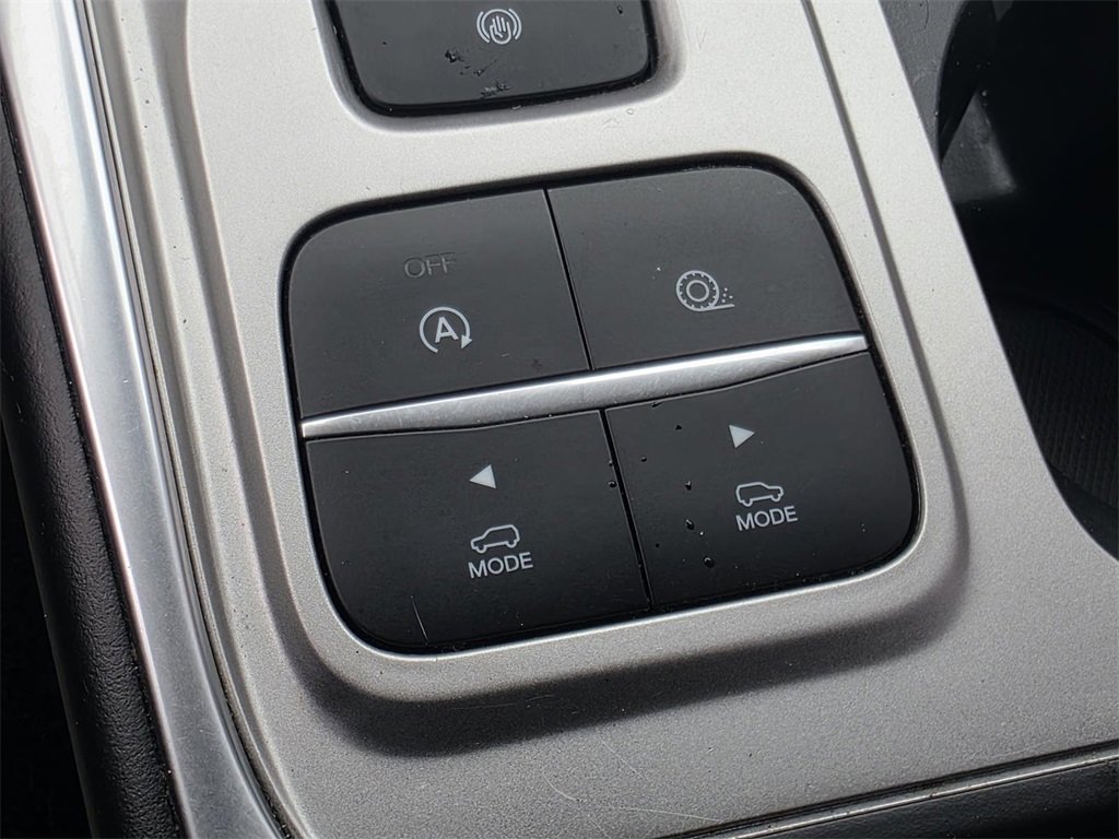 Used 2021 Ford Explorer XLT w/ Equipment Group 202A image 31