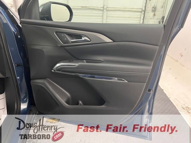 New 2026 Chevrolet Traverse LT w/ Driver Confidence Package FWD image 47