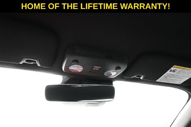 Used 2023 Ford Mustang Coupe RWD image 20