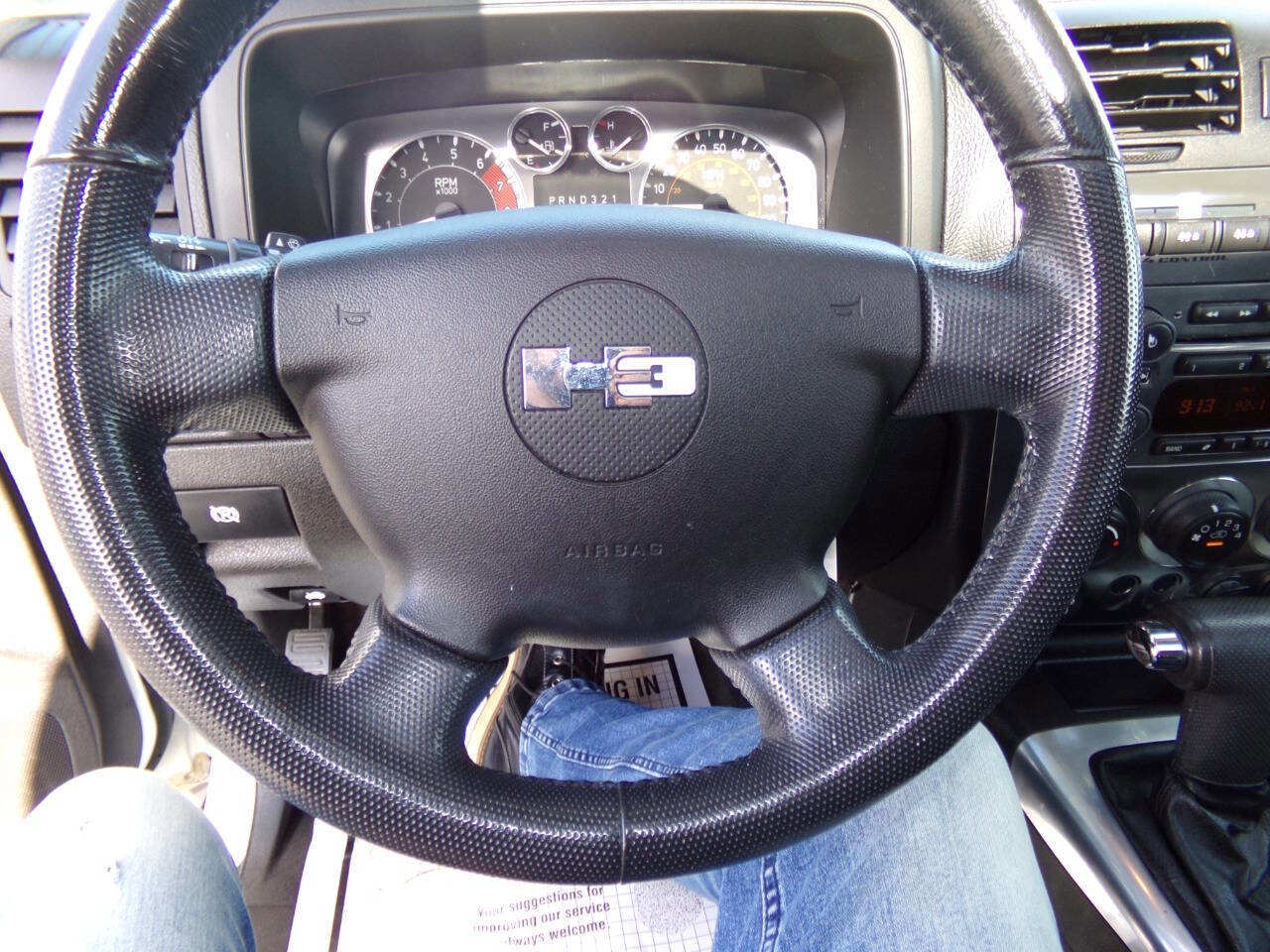 Used 2009 HUMMER H3 Luxury AWD/4WD image 43