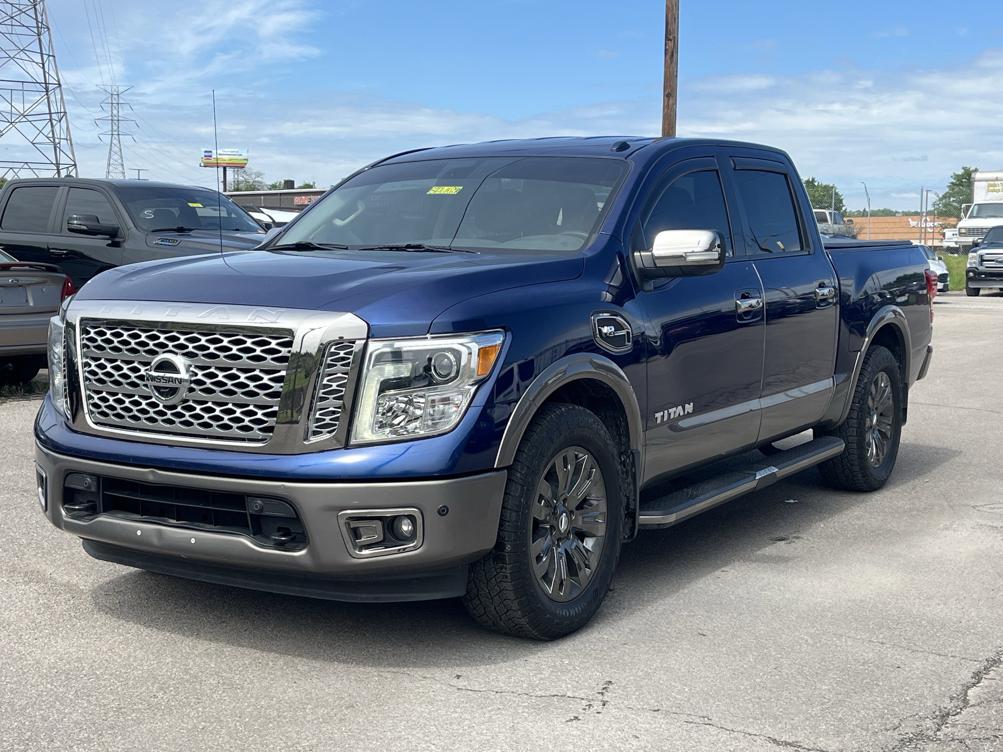 Used 2017 Nissan Titan Platinum Reserve RWD image 3