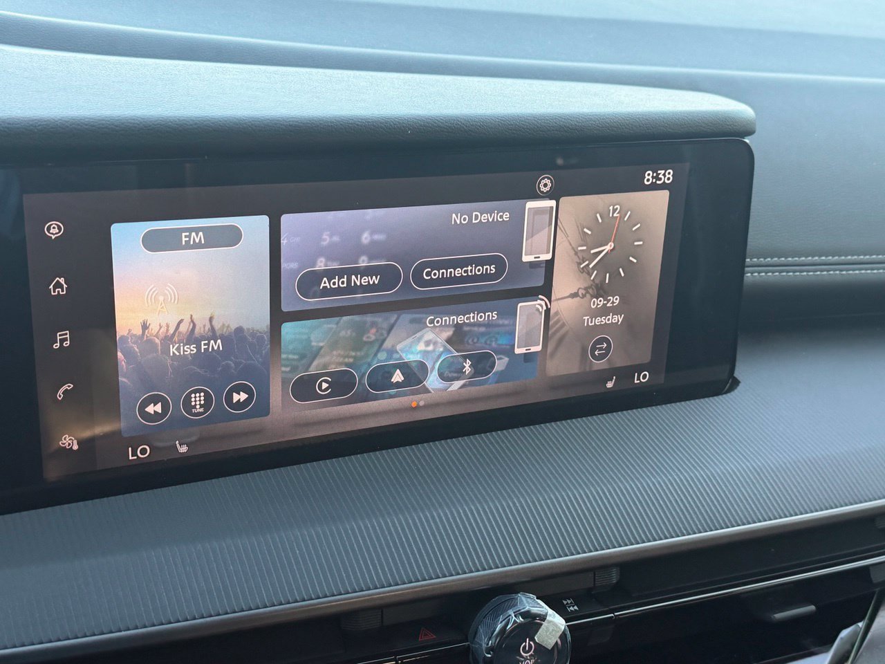 Certified 2025 Nissan Murano SV FWD image 17