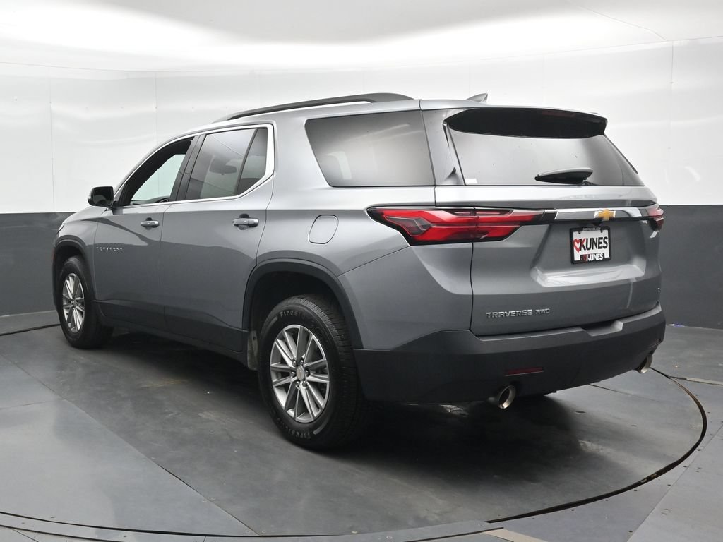 Used 2023 Chevrolet Traverse LT w/ LPO, Cargo Package AWD/4WD image 10
