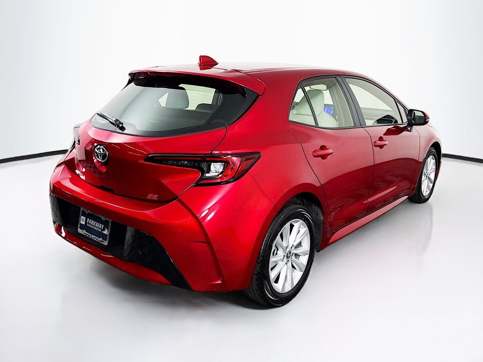Certified 2024 Toyota Corolla SE FWD image 6
