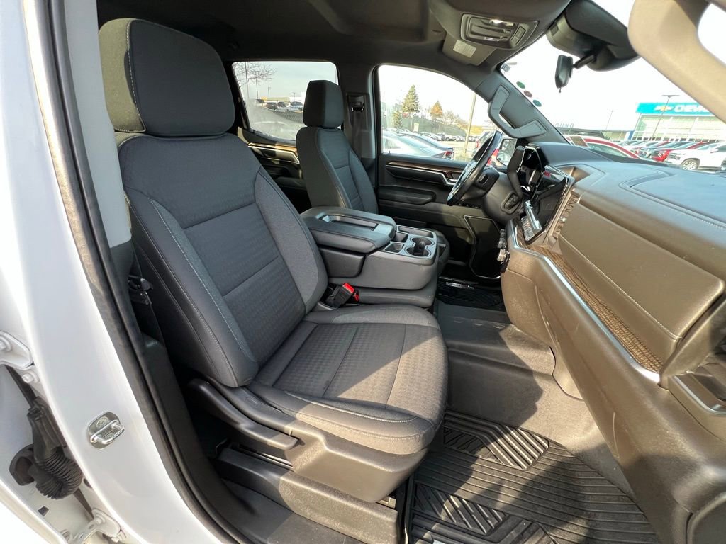 Used 2022 Chevrolet Silverado 1500 LT image 27