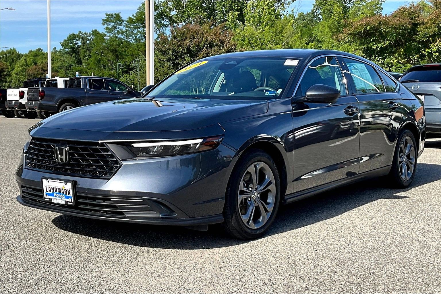 Used 2024 Honda Accord EX image 1