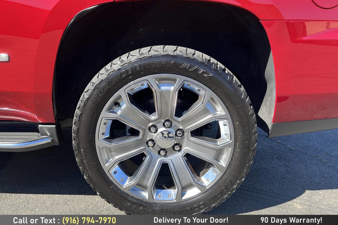 Used 2015 GMC Yukon Denali w/ Open Road Package AWD/4WD image 10