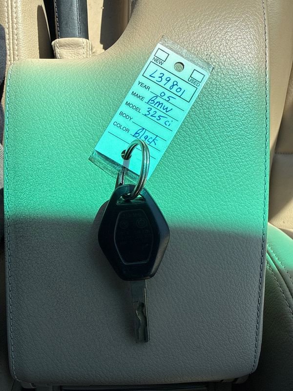 Used 2005 BMW 325Ci Convertible RWD image 37
