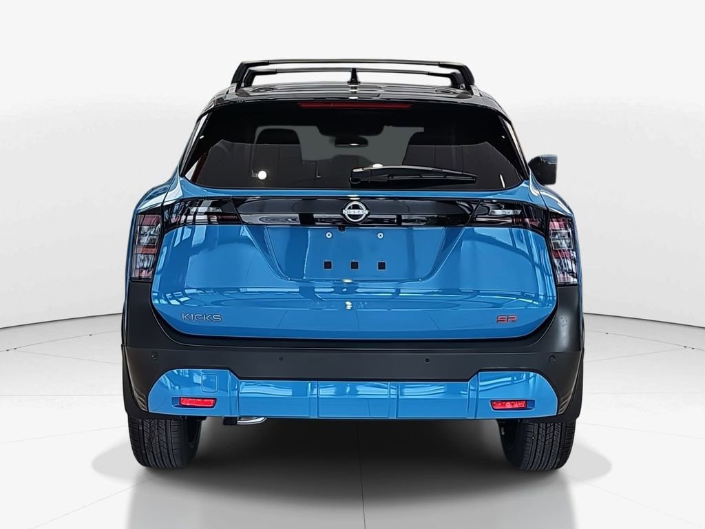 New 2026 Nissan Kicks SR FWD image 7