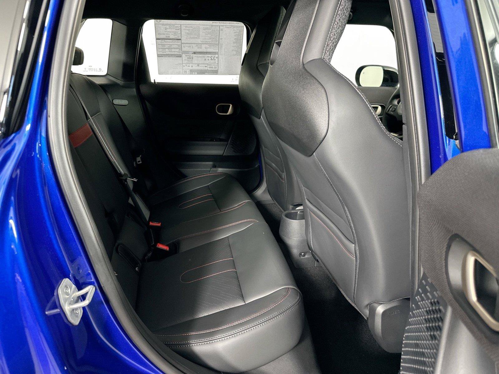 Used 2025 MINI Cooper S FWD image 24