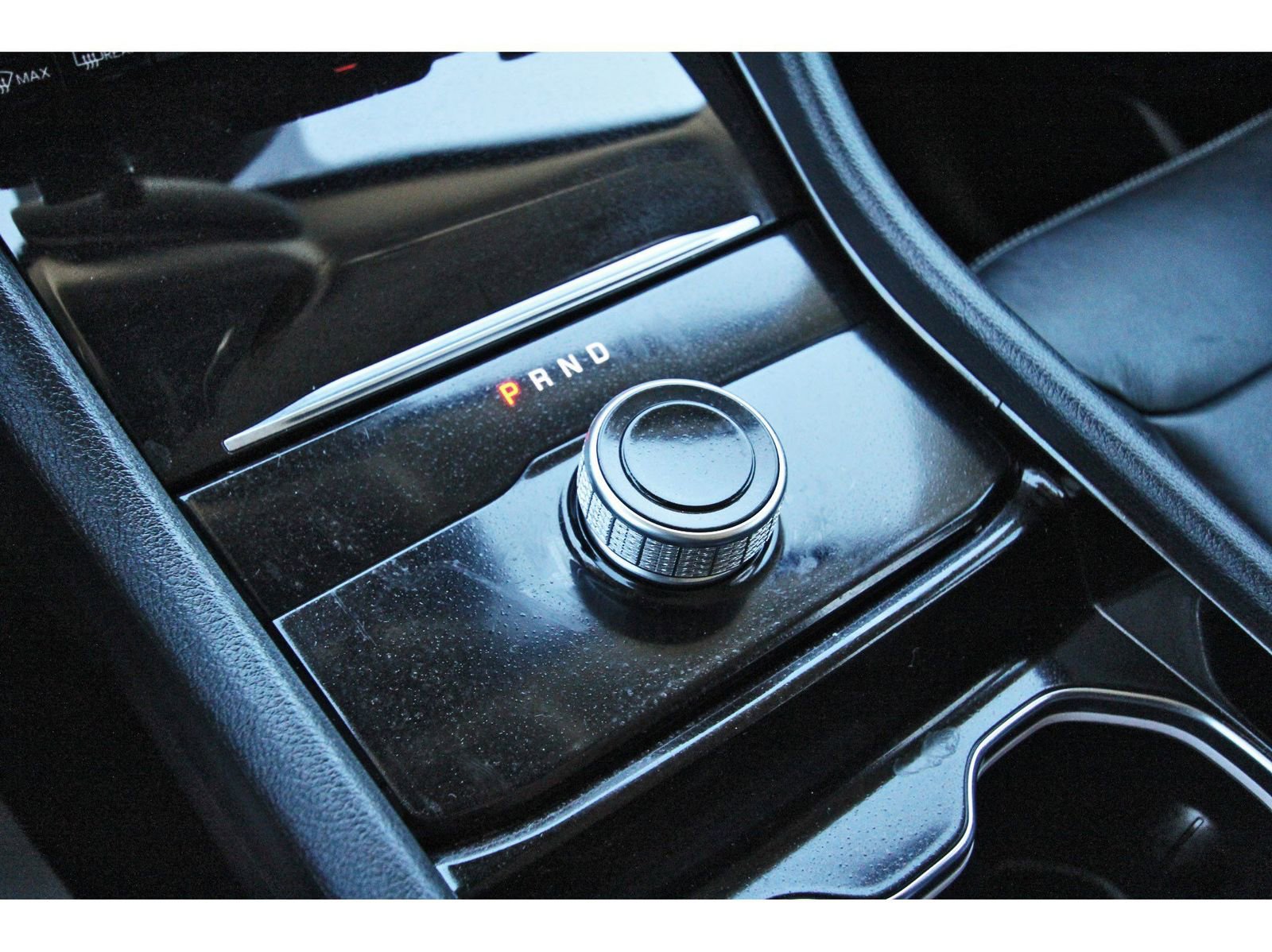 Used 2023 Jeep Grand Cherokee L Limited w/ Black Appearance Package image 31