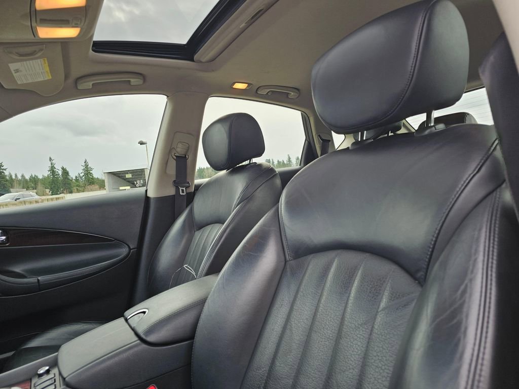 Used 2015 INFINITI QX50 Journey w/ Premium Package image 24