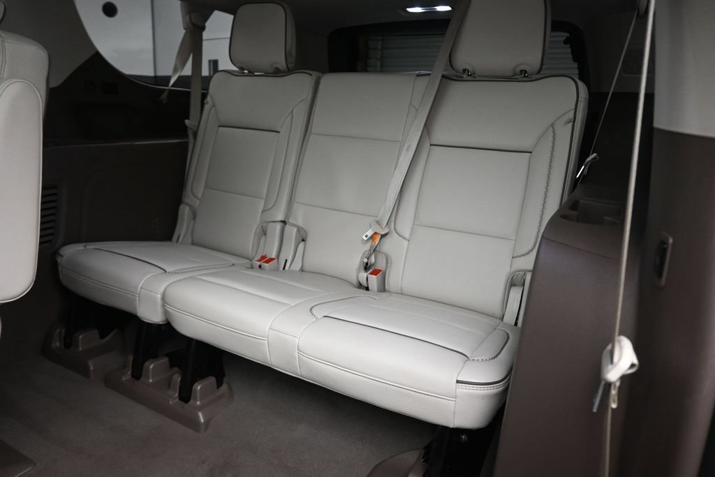 Used 2023 GMC Yukon XL Denali w/ Denali Reserve Package AWD/4WD image 43