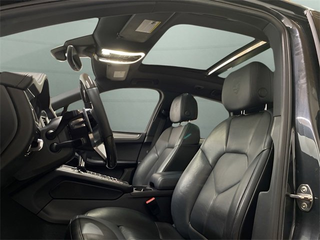 Used 2017 Porsche Macan GTS w/ Premium Package Plus image 15