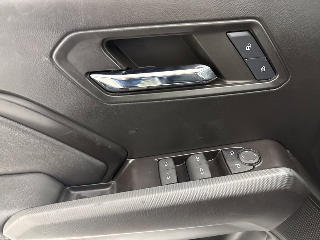 Used 2024 Chevrolet Colorado LT image 25