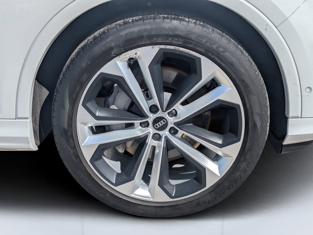 Used 2021 Audi Q7 3.0T Prestige w/ Prestige Package image 11