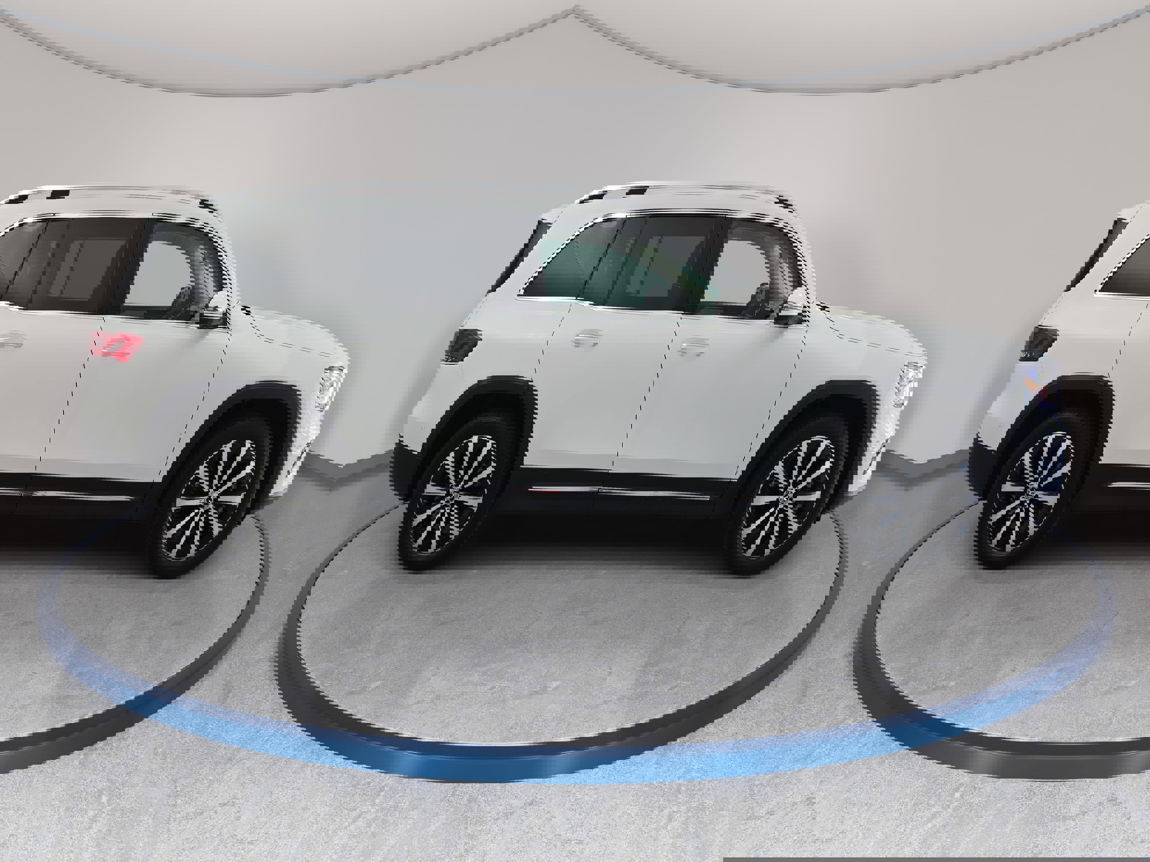 Certified 2023 Mercedes-Benz GLB 250 4MATIC image 4