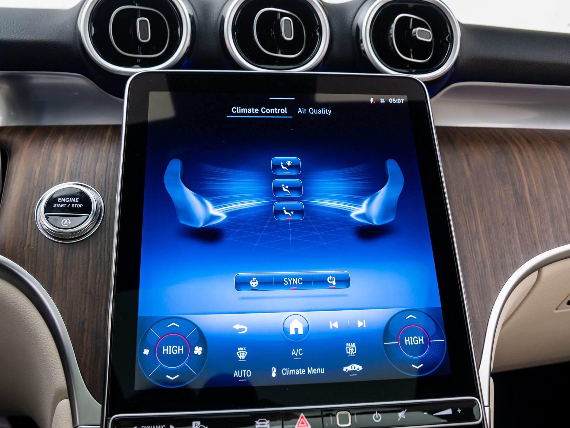 New 2026 Mercedes-Benz GLC 300 4MATIC image 23