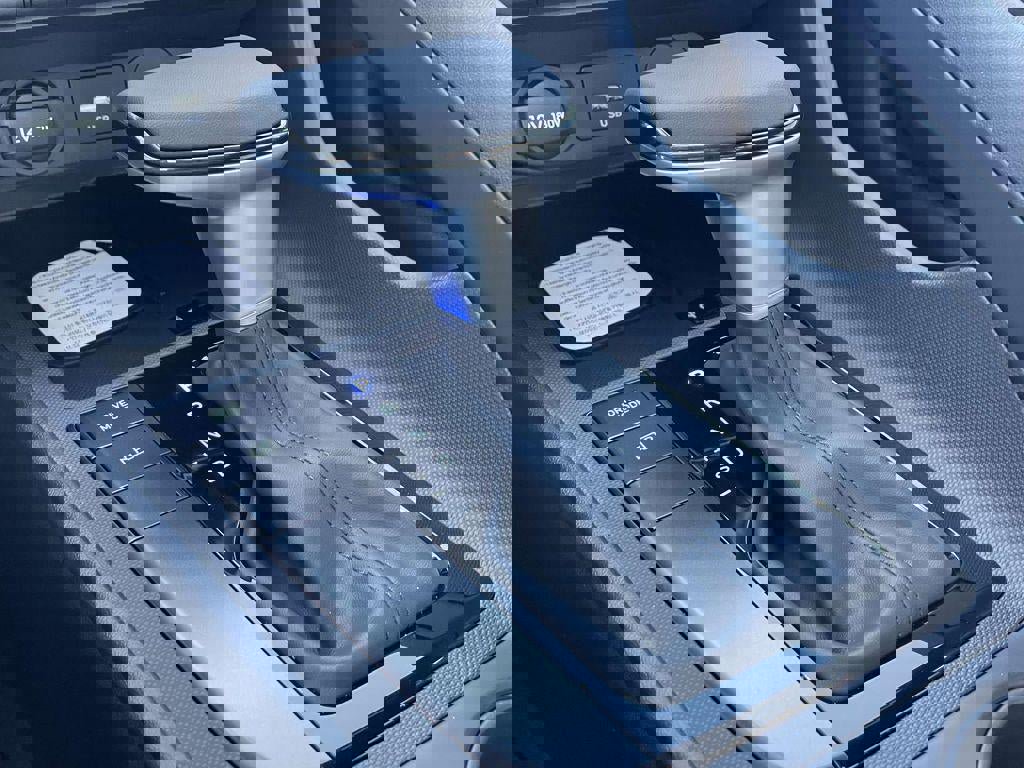 New 2026 Hyundai Elantra Sport image 34