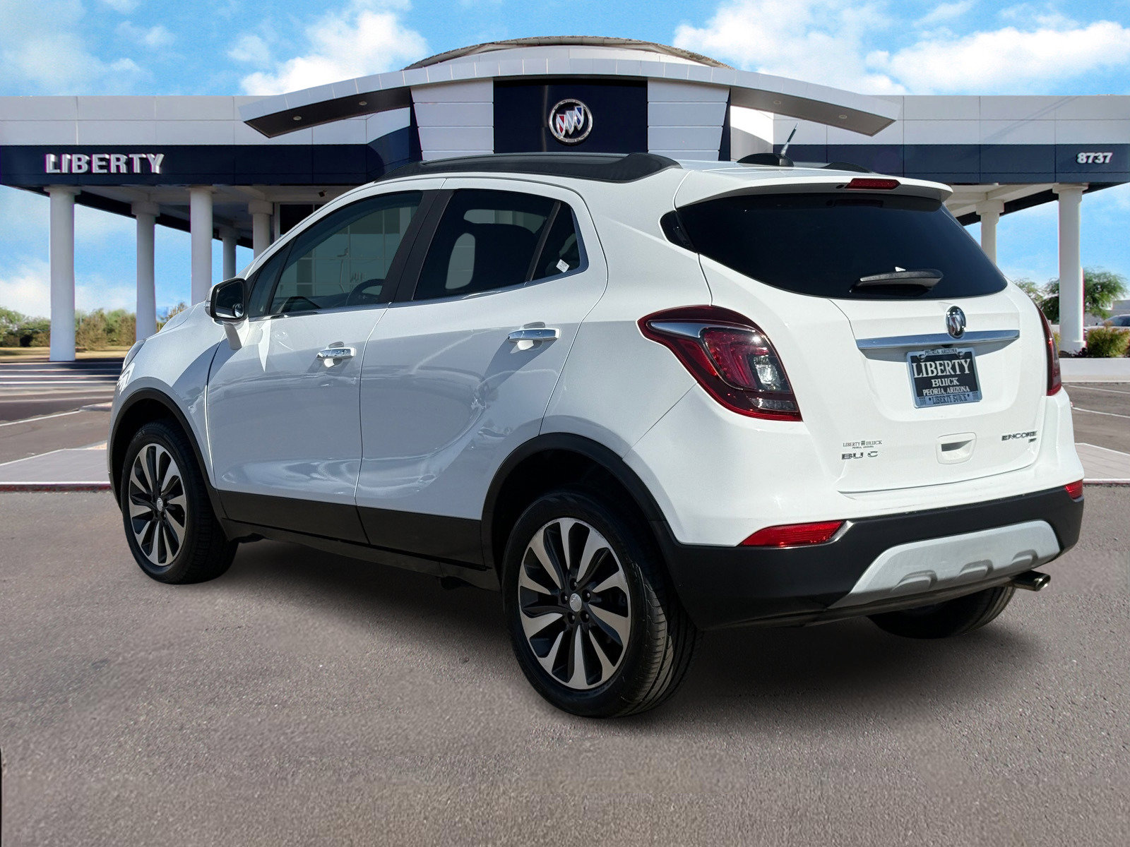 Used 2017 Buick Encore Preferred image 5