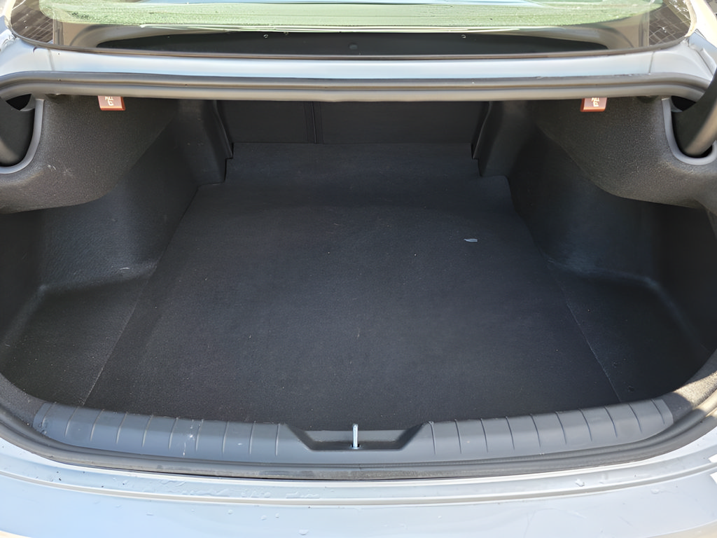 Used 2025 Hyundai Sonata SEL FWD image 14