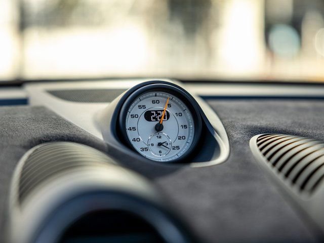 Certified 2025 Porsche 718 Boxster Spyder RS RWD image 35