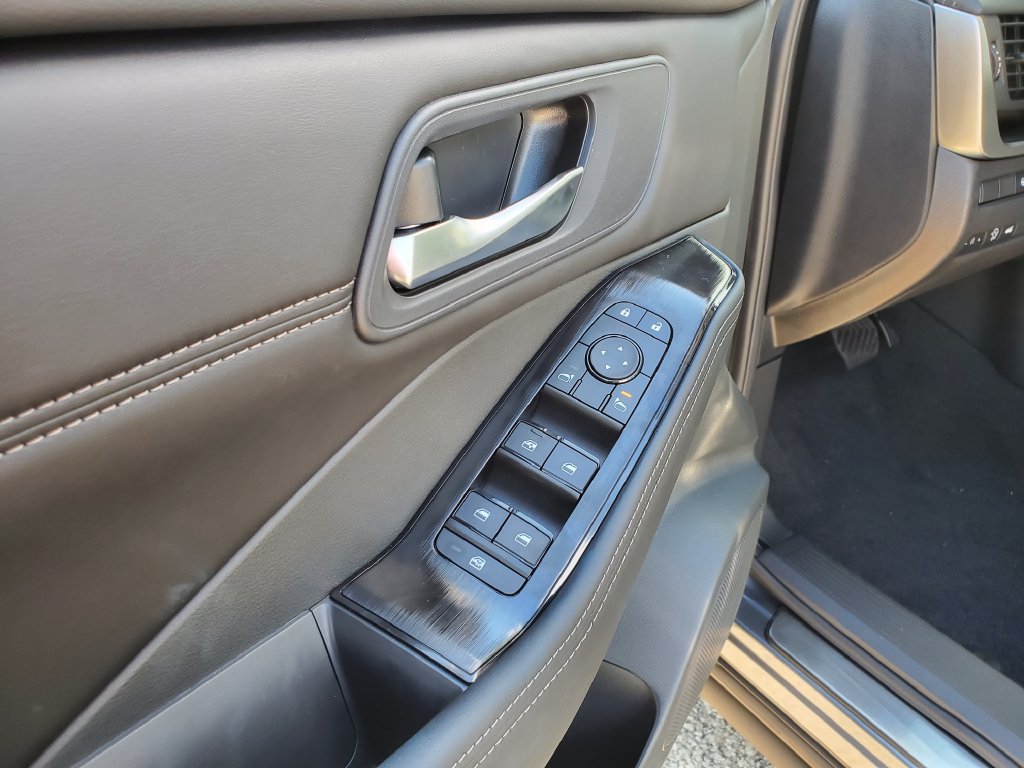 New 2026 Nissan Rogue Dark Armor FWD image 16