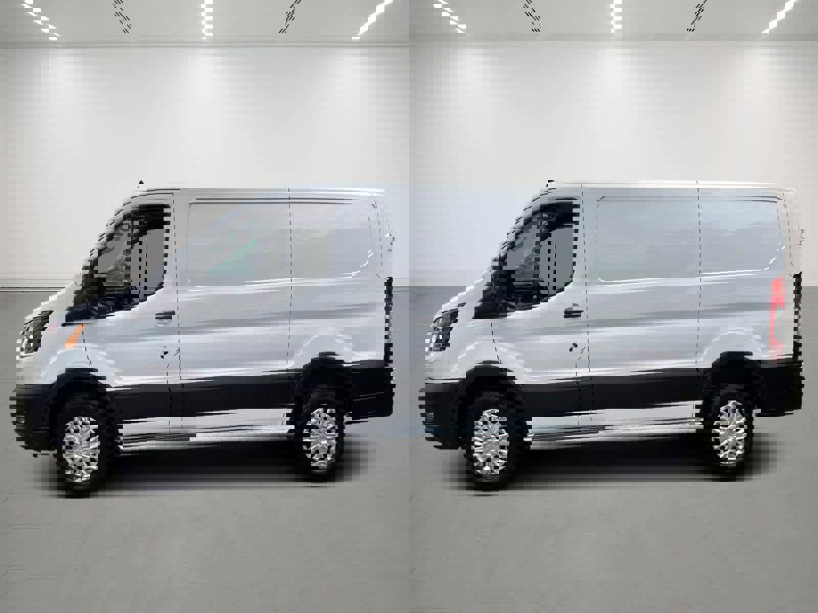 Used 2024 Ford Transit 250 Low Roof w/ Exterior Upgrade Package image 2