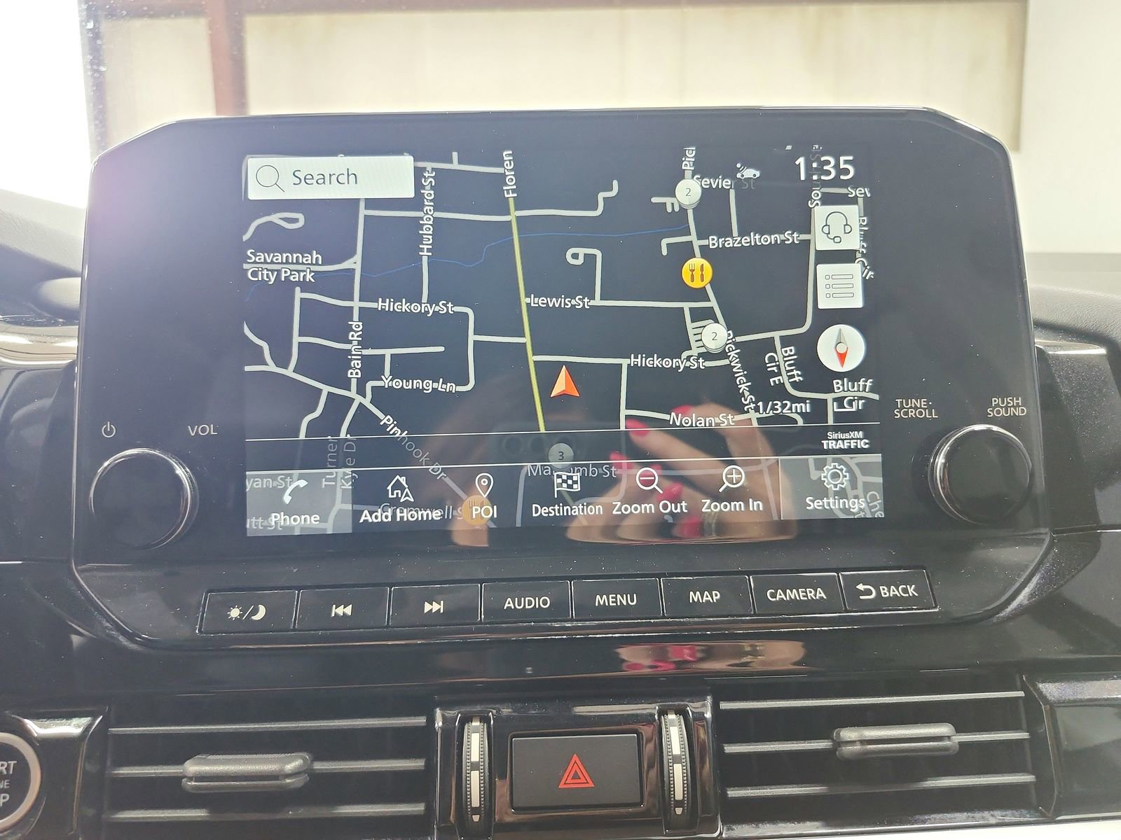 Used 2022 Nissan Pathfinder SL w/ Lighting Package (N92) image 29